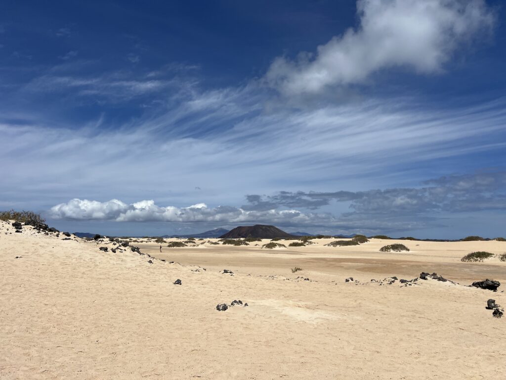 Fuerteventura, Corralejo, spanische Inseln, Kanarische Inseln, Las Palmas, La Olivia, Fuerteventura Reisen, Urlaub auf Fuerteventura, Fuerteventura beste Stadt, Dünen von Corralejo, Küstenstraße, Corralejo Highlights